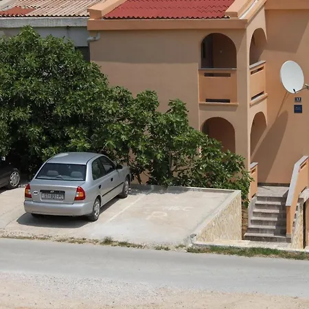 With Parking Space Pag - 6542 Apartamento *