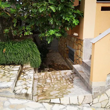 With Parking Space Pag - 6542 Pag Town