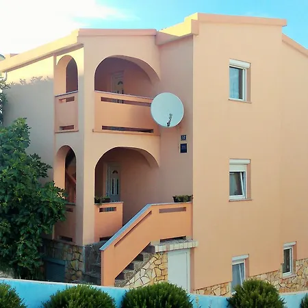 With Parking Space Pag - 6542 Pag Town